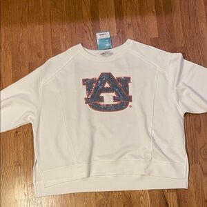 White Auburn University Sweatshirt large
